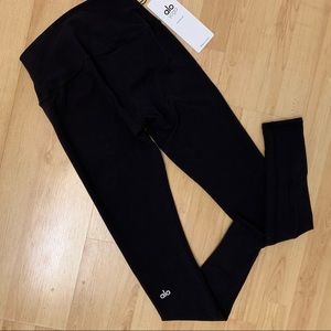 Alo black Airbrush leggings XS, barely worn.